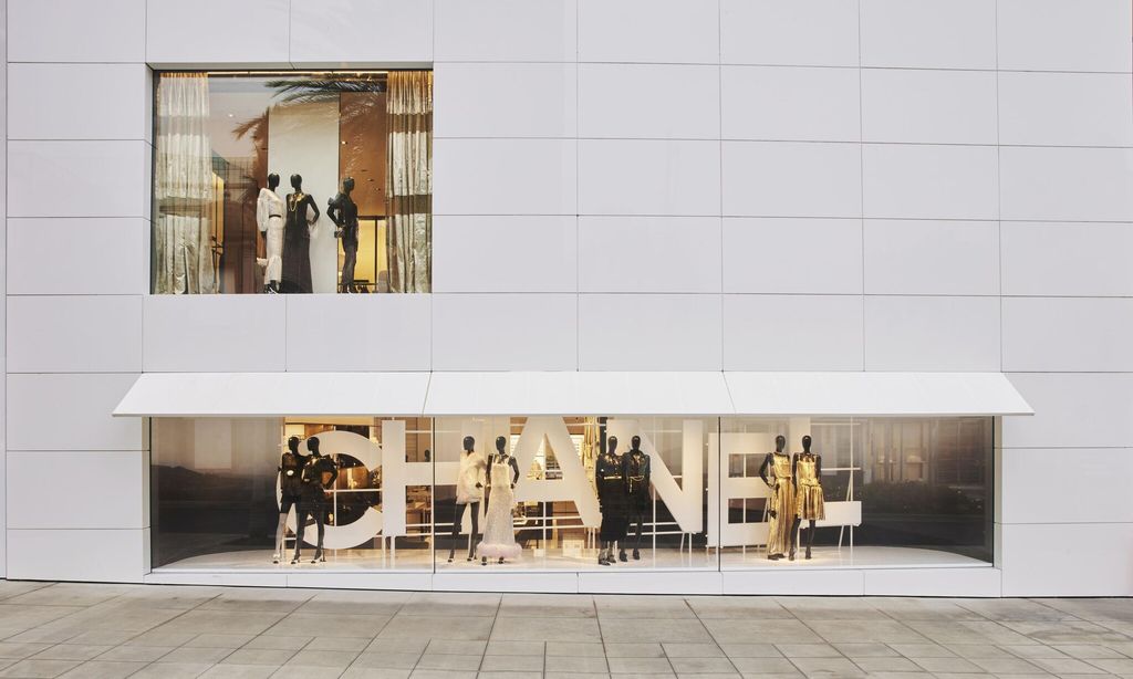 flagship boutique en beverly hills