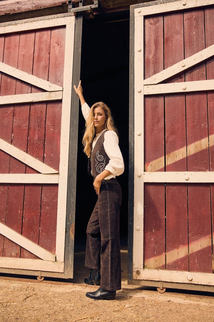 Pantalones tachuelas de Noon Spain