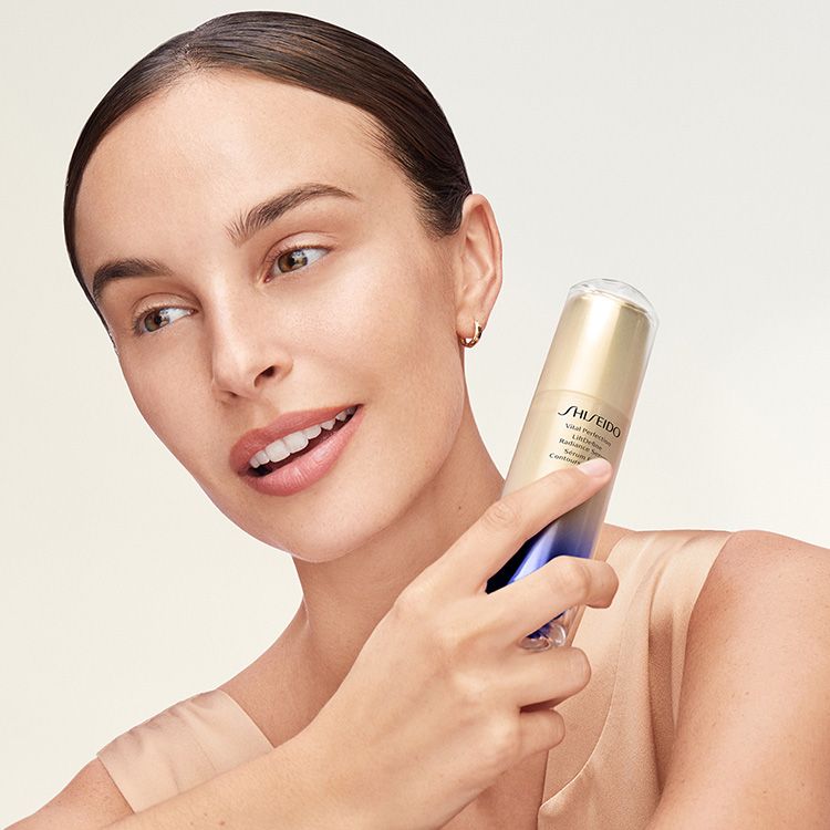 Consigue el efecto 'lifting' con la gama Vital Perfection de Shiseido