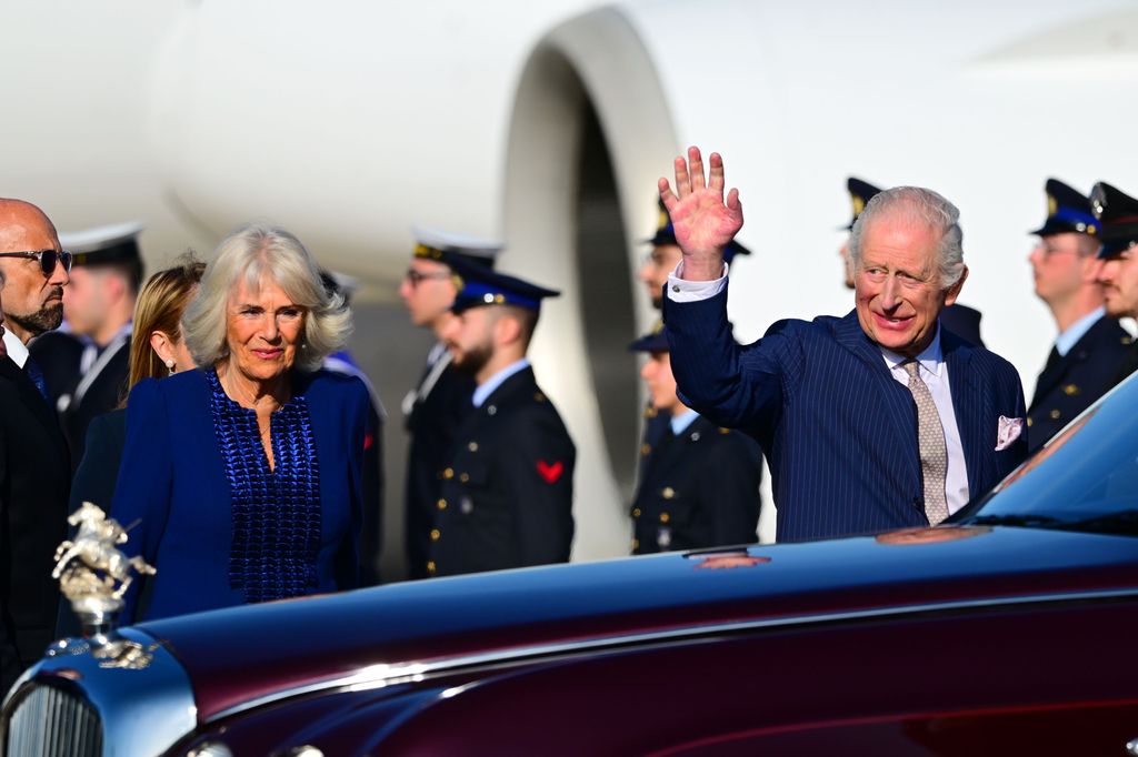 Carlos III y Camilla aterrizan en Roma