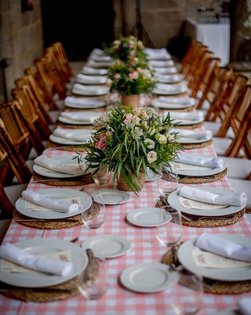 Decoración de bodas con estampado vichy rosa