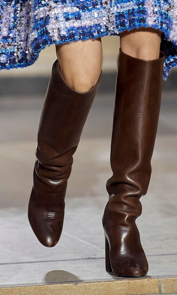 knee high boots el must be de la temporada