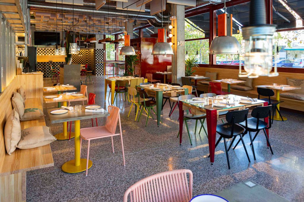Grupo Cachivache también rinde homenaje al atún rojo con varios platos elaborados con este pescado en sus distintos restaurantes.