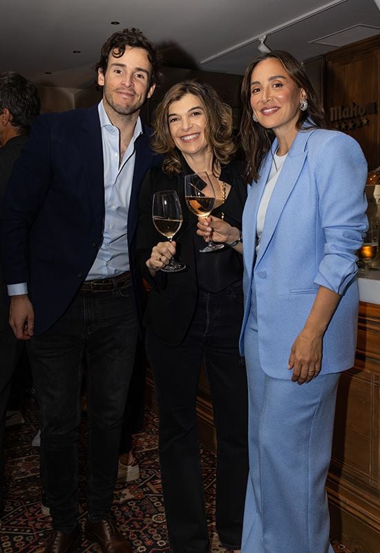 Ínigo y Tamara con Xandra Falcó