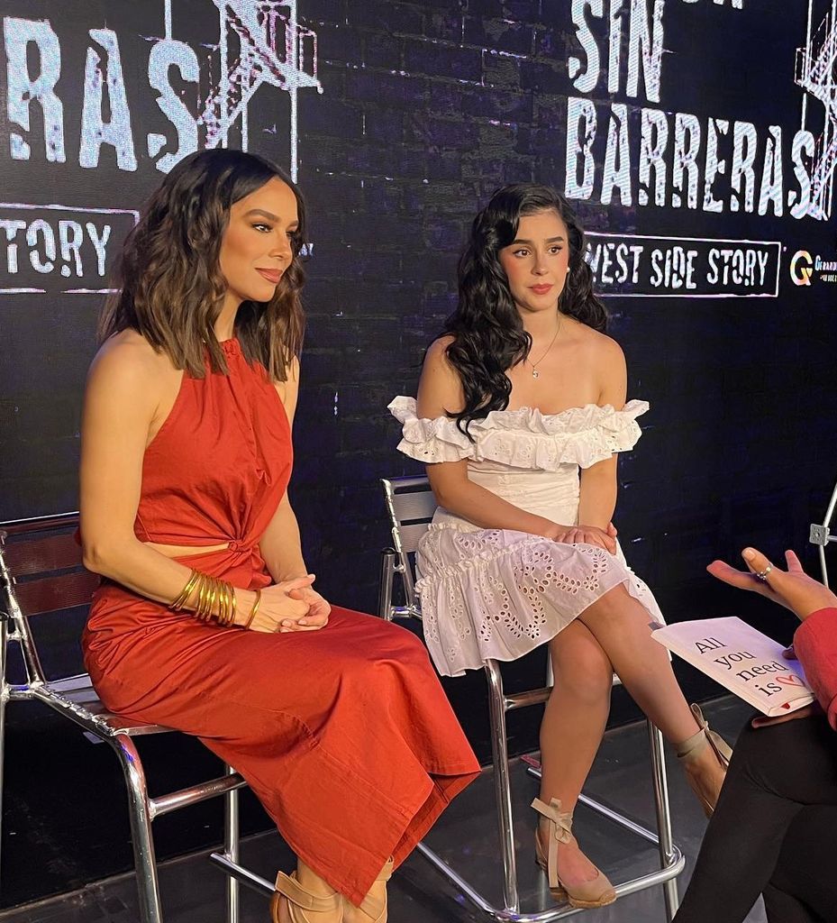 En 2023, Biby Gaytán y su hija Ana Pau Capetillo trabajaron juntas en 'Amor Sin Barreras'.