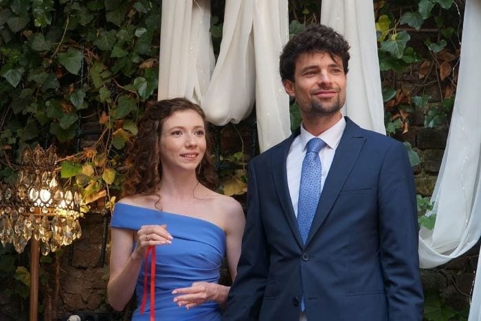Las parejas en la vida real de los actores de 'Secretos de familia' 