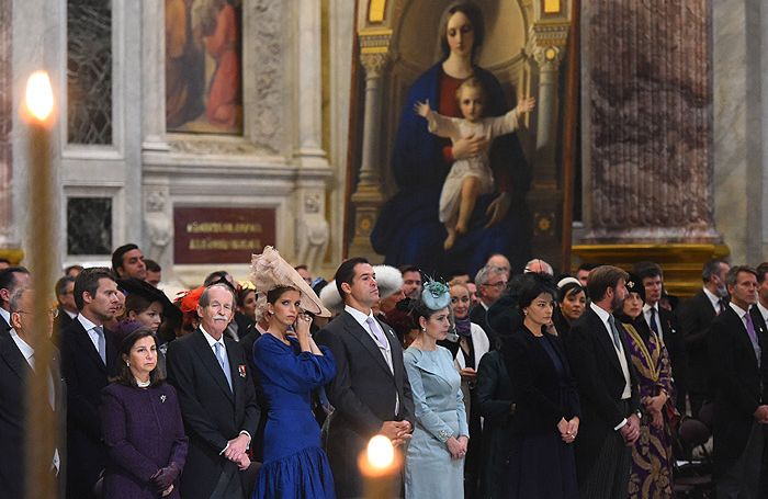 De los duques de Anjou a Simeón de Bulgaria: la gran cita 'royal' en la boda de Jorge de Rusia