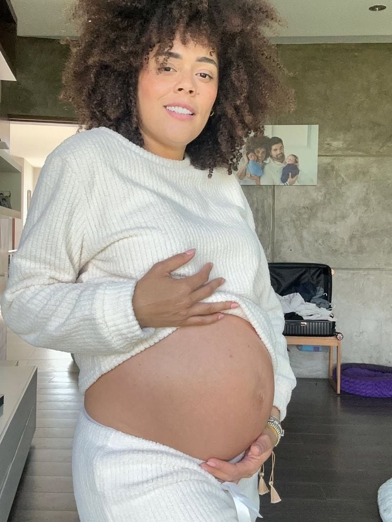 Brenda presumió su pancita, en la recta final de su embarazo.