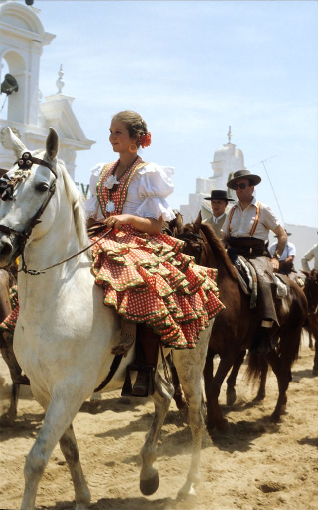 La infanta Elena de Borbón en El Rocío.