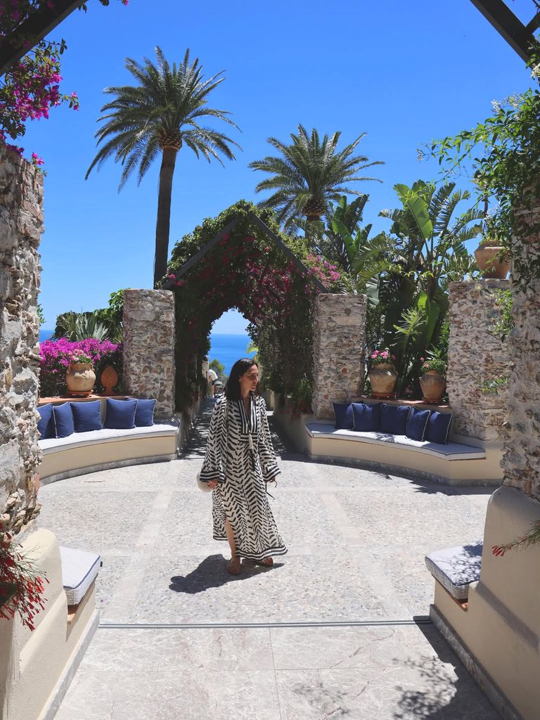 Tamara Falcó en el San Domenico Palace, Taormina, Sicilia