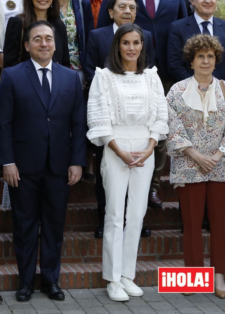 Reina Letizia: entrevistamos a Ohne Project, su nueva firma de zapatillas veganas y barefoot