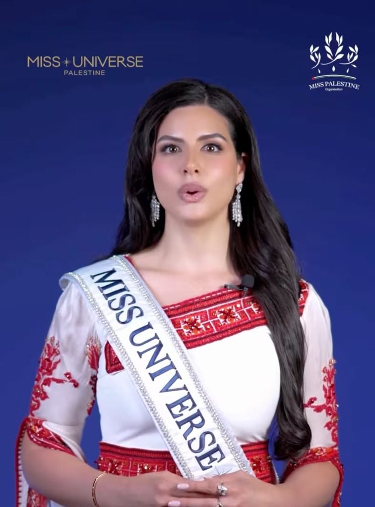 En una emotiva publicación en Instagram, Ayoub escribió: "Me siento honrado de anunciar que, por primera vez, Palestina estará representada en Miss Universo.
