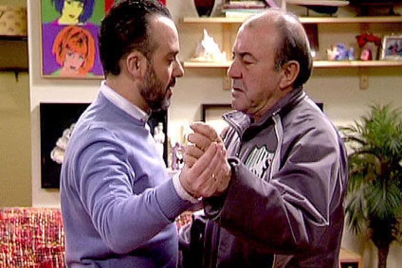 Josico es el hermano de Lourditas y el cuñado de Santiago en 'LOs Serrano'