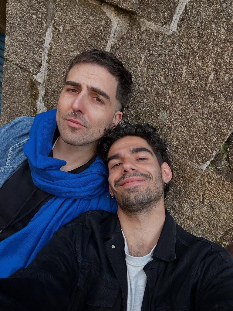 Àlex Marteen, pareja de Xián Martínez, ha agradecido las numerosas muestras de cariño recibidas y ha pedido comprensión y paciencia para afrontar la pérdida de su novio