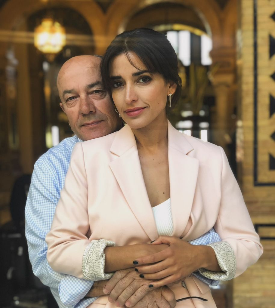 La tierna foto con la que Inma Cuesta ha felicitado a su padre por sus 70 años
