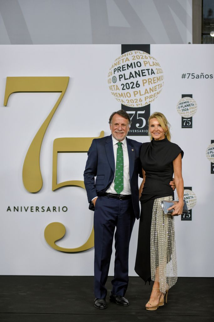 El presidente del Grupo Planeta, José Creuheras y su mujer Columna Mart­í