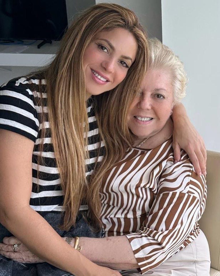 Shakira y su madre, Nidia del Carmen Ripoll.