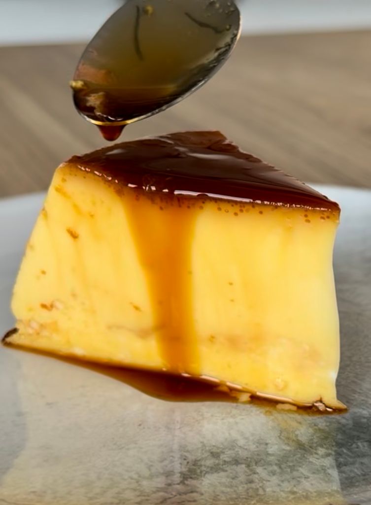 Flan de huevo. Saúl Craviotto