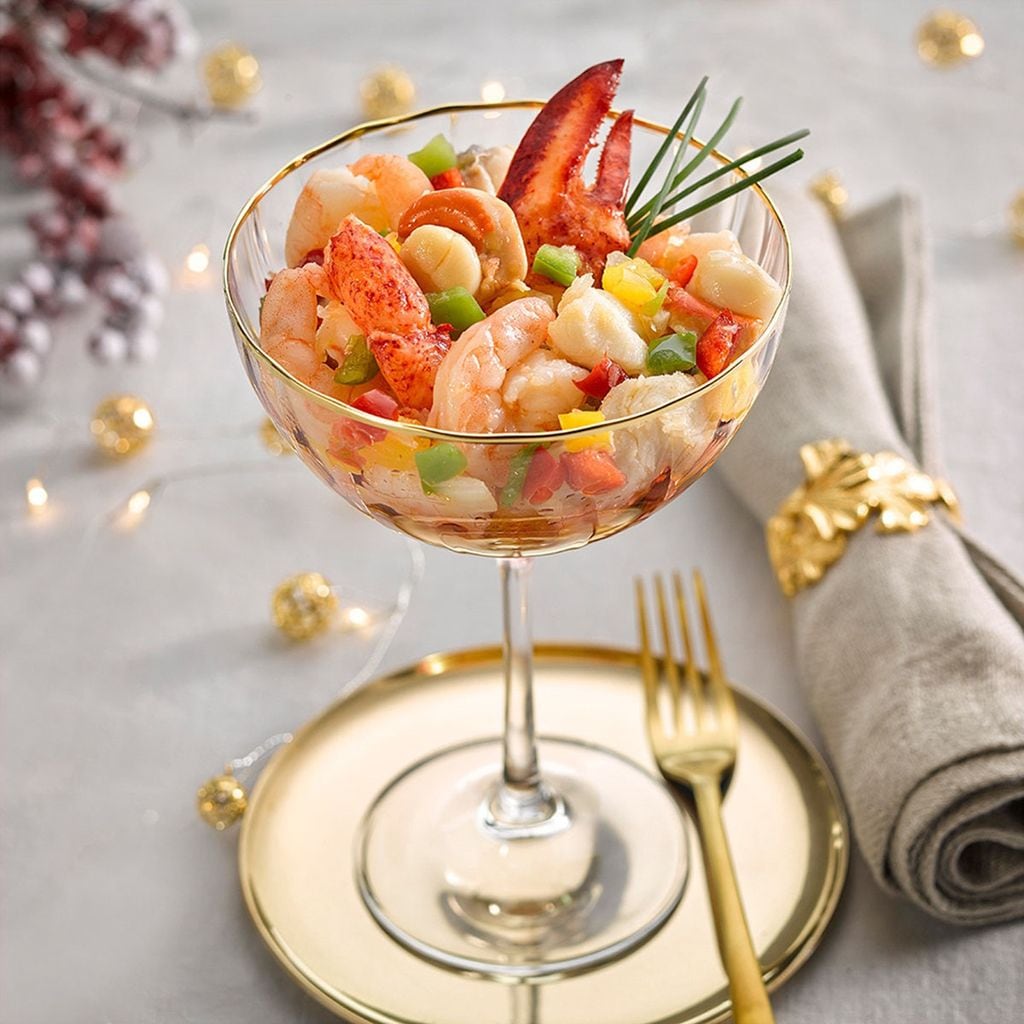 1. Salpicón de marisco con bogavante, rape, gambón y vieira