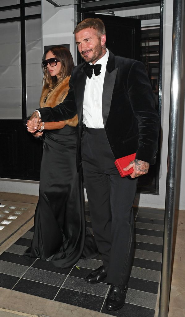 Sir David Beckham y Lady Victoria a su salida del restaurante de Gordon Ramsey en Chelsea.