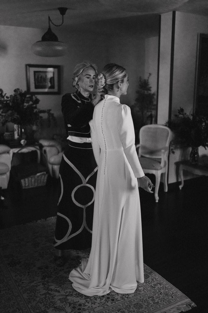 Elima con vestido de novia de invierno de Cherubina