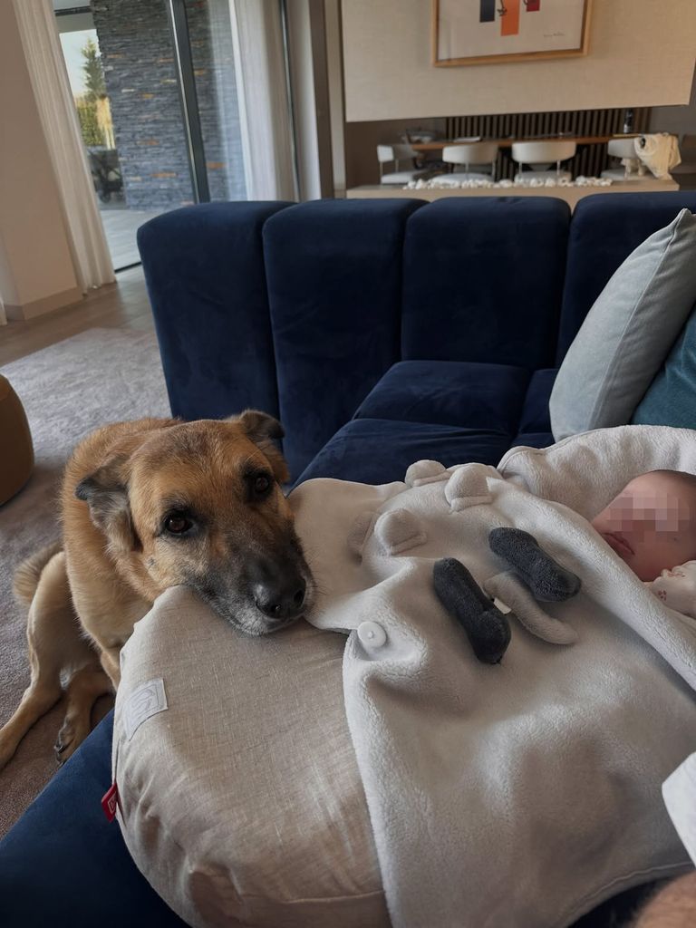 Con la pequeña Anaís, que cumplió un año en enero