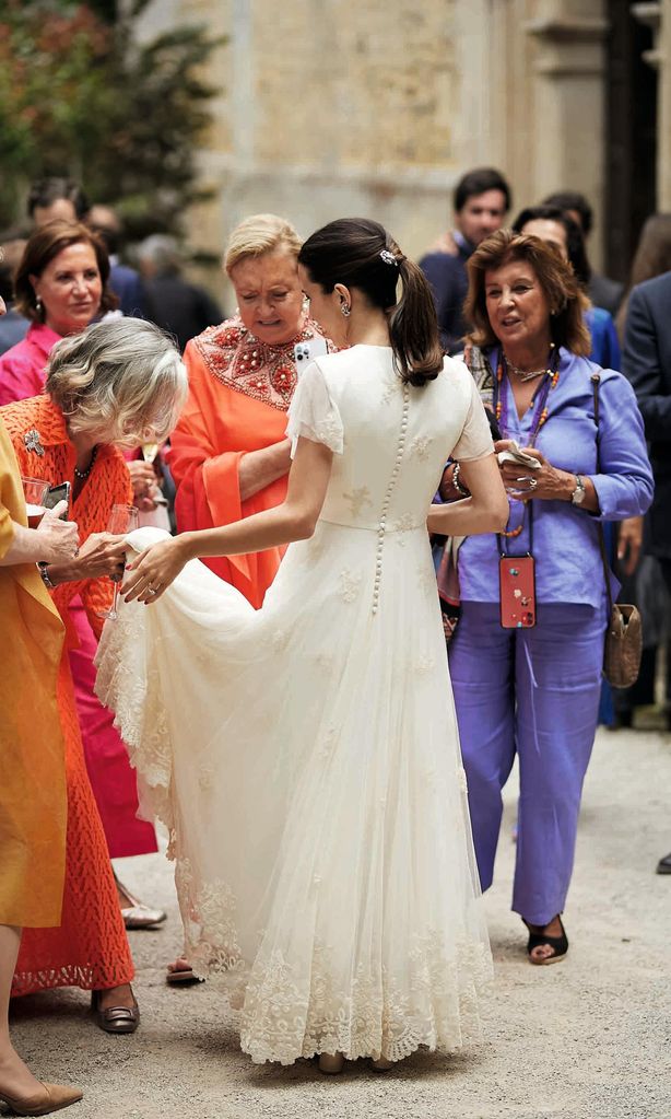 Boda Laura Corsini HOLA 4071
