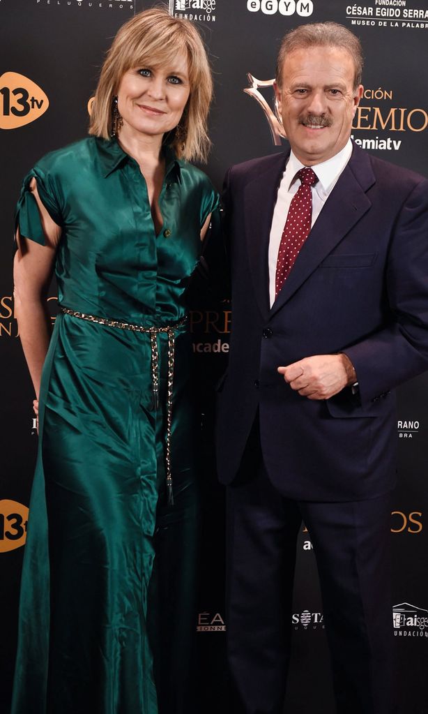los periodistas Manuel Campo Vidal y María Rey
