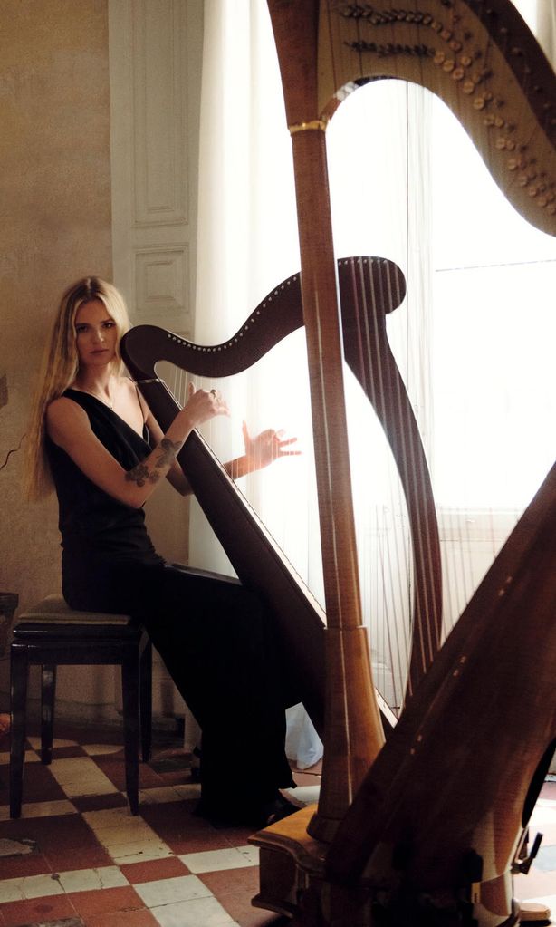 MARÍA ROSENFELDT LIVING40