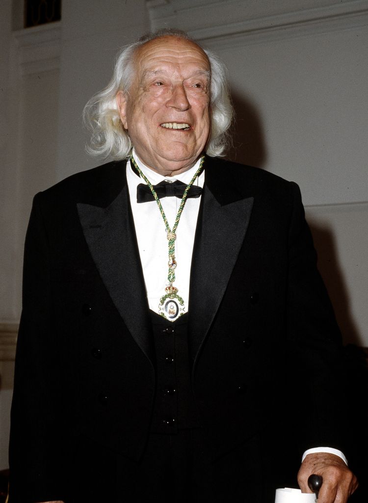 Rafael Alberti en 1989 en la Real Academia de la Lengua