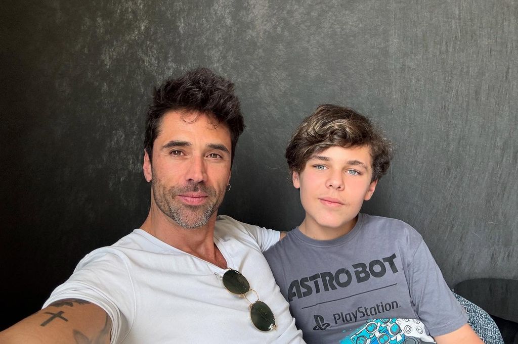 Matías Novoa también le dedicó una felicitación pública a su hijo Axel por sus 14 años.