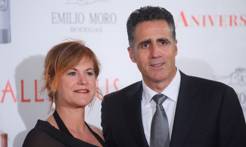 Miguel Induráin y su esposa, Marisa López de Goikoetxea
