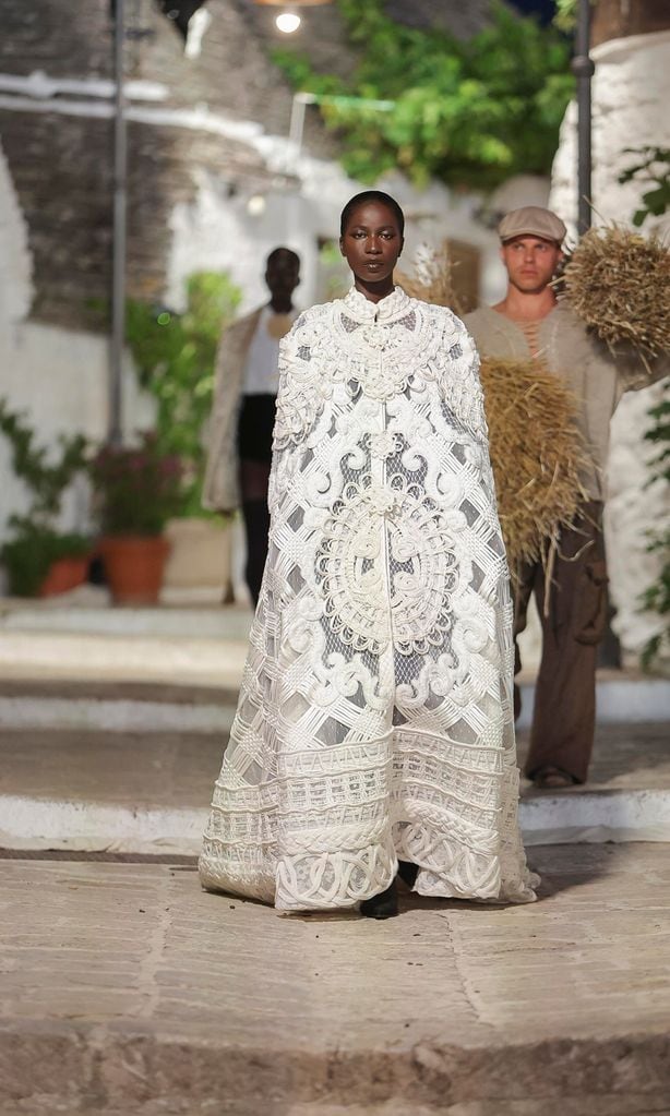 dolce amp gabbana alta moda 23