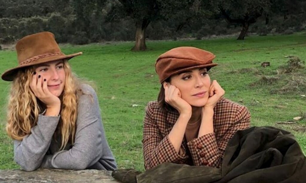 Luisa Bergel y Tamara Falcó