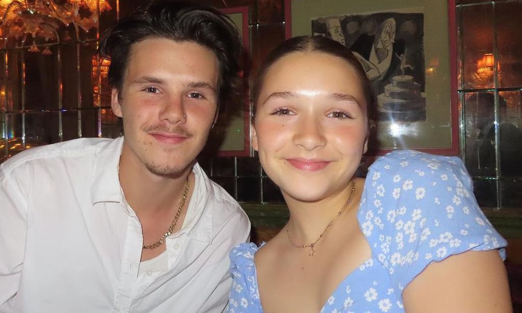cruz beckham con su hermana harper