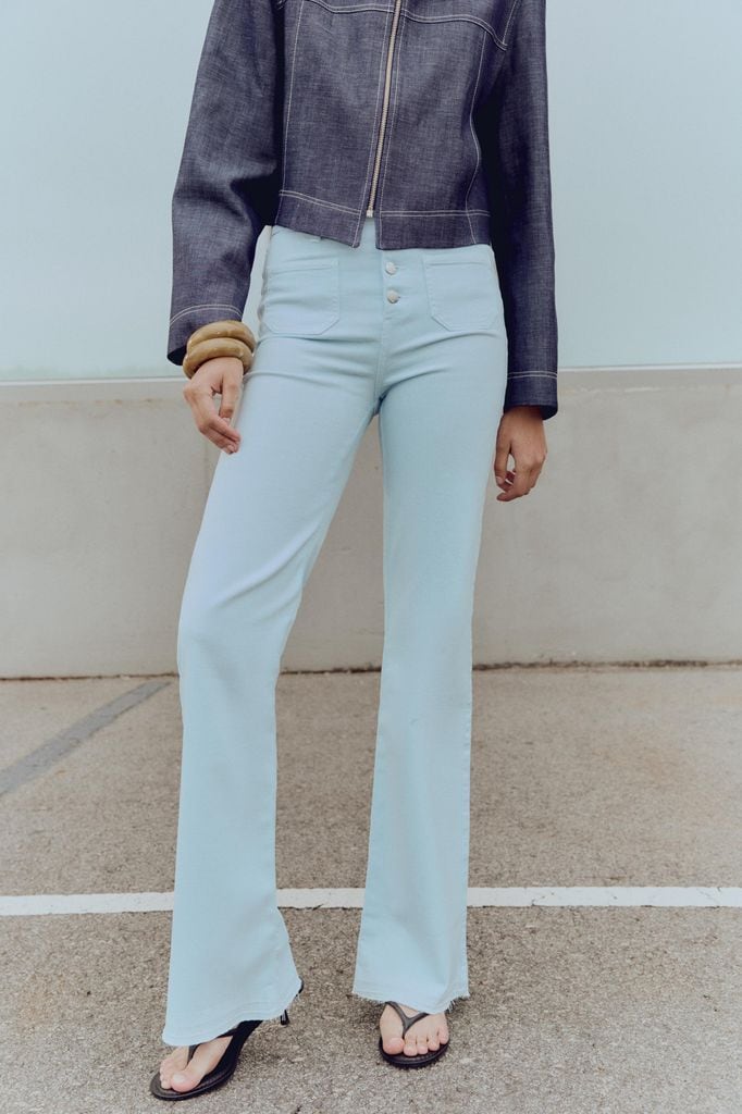 Los vaqueros más icónicos de Jane Birkin son tendencia