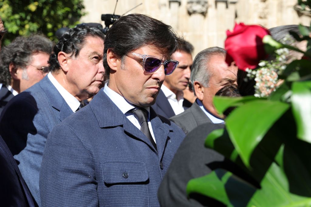 Francisco Rivera en el funeral de Rafael de Paula este martes en Jerez