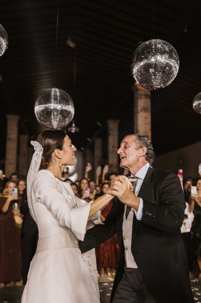 Los detalles de la gran boda aristocrática de Gonzaga Zuleta y Blanca García en Jerez, con una cercanía especial a la Casa Real