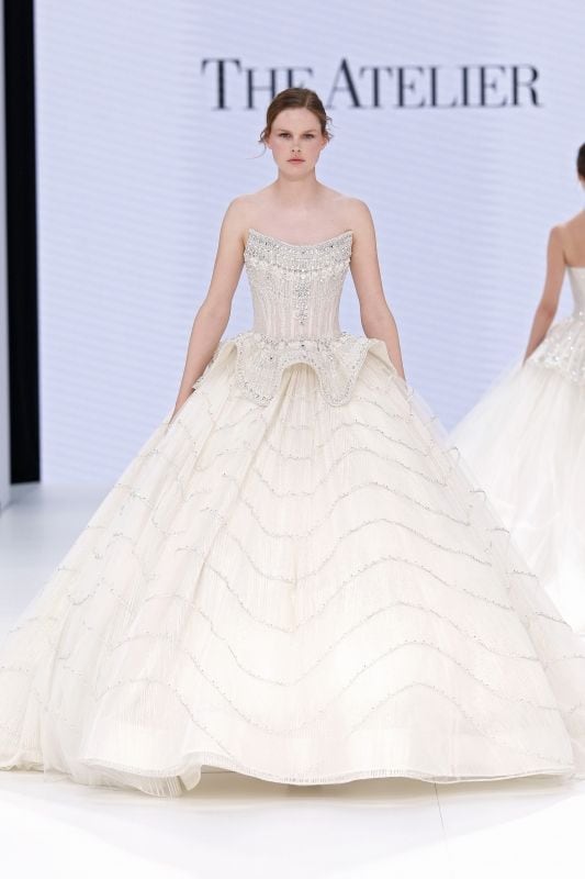 Tendencias novias 2026 look con cancán