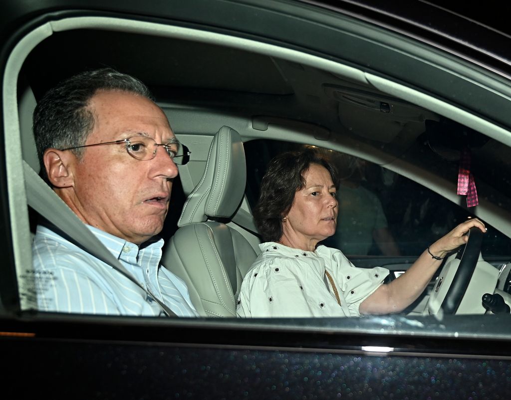 Lucas Urquijo y Beatriz Moreno y Borbón acuden a la clí­nica del Rosario donde está ingresada Teresa Urquijo para dar a luz a su primer hijo, a 2 de julio de 2025, en Madrid (España)
Francisco Guerra / Europa Press
02/7/2025