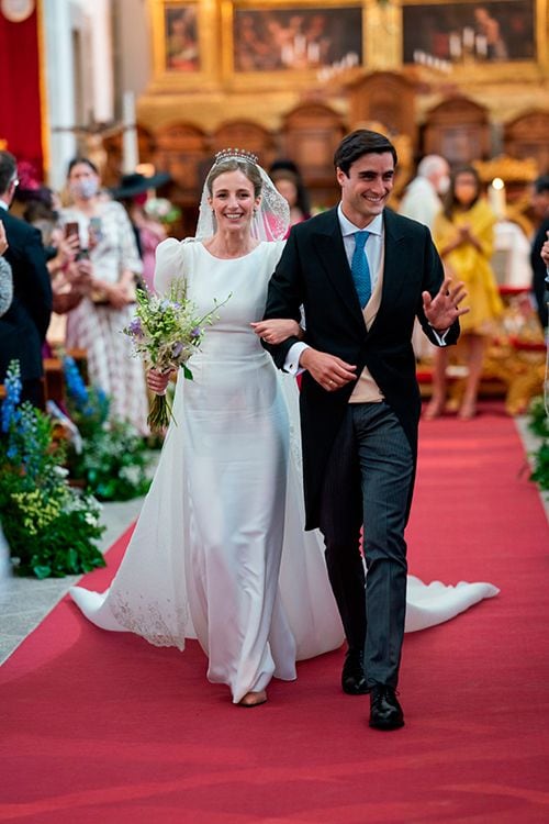 Una boda religiosa en  Iglesia de San Bernabé apóstol de El Escorial