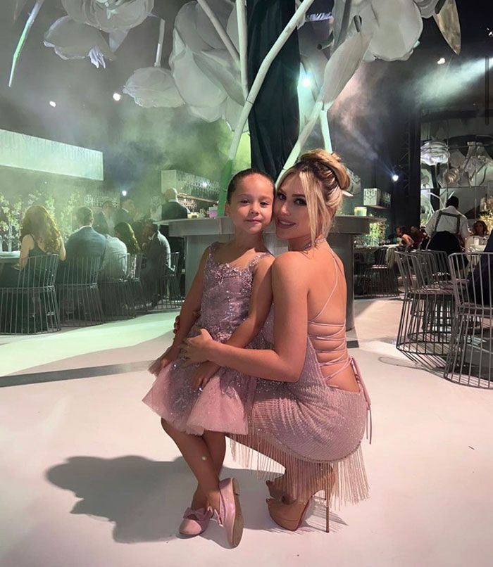 Fernanda Gómez y su hija