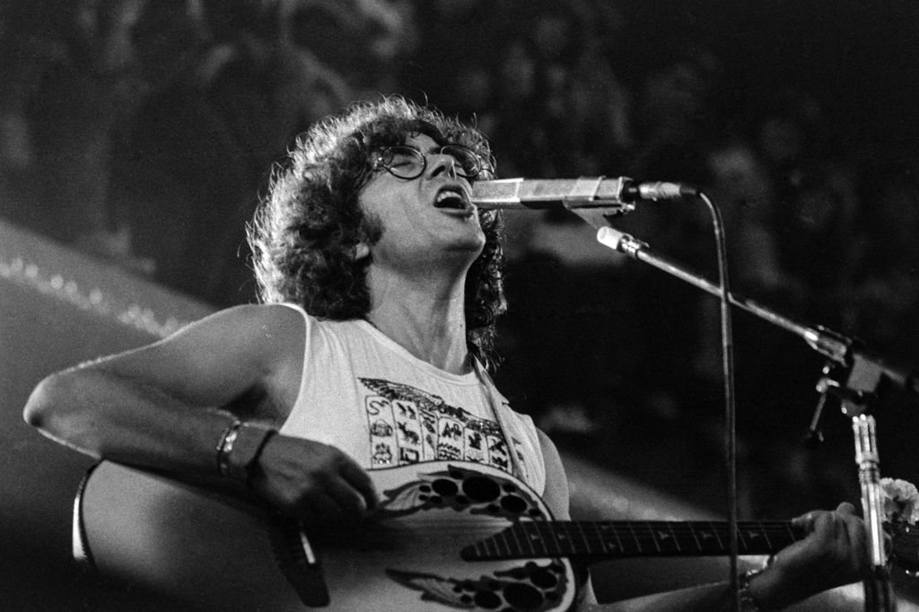Piero, fotografiado en una presentación en Newell's Olds Boys Stadium en abril de 1983, en Rosario, Argentina. 