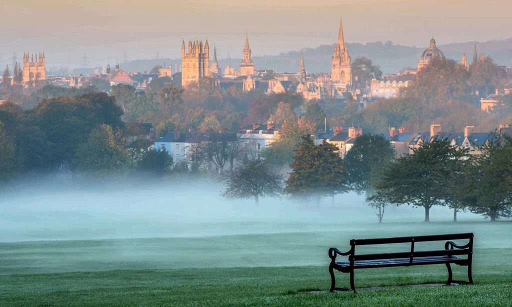 HOVIAJES 2123 Oxford