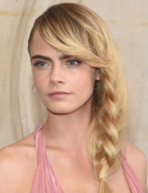 Cara Delevingne con trenza