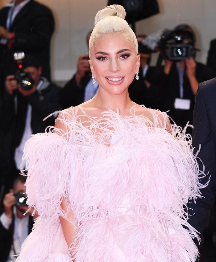 lady-gaga-valentino-perfume