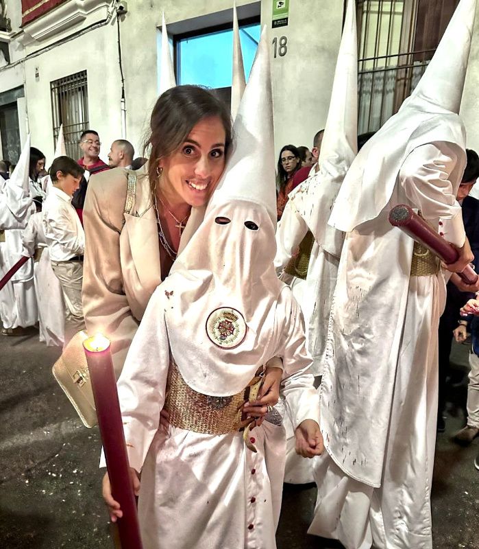 Anabel Pantoja junto a Albertito