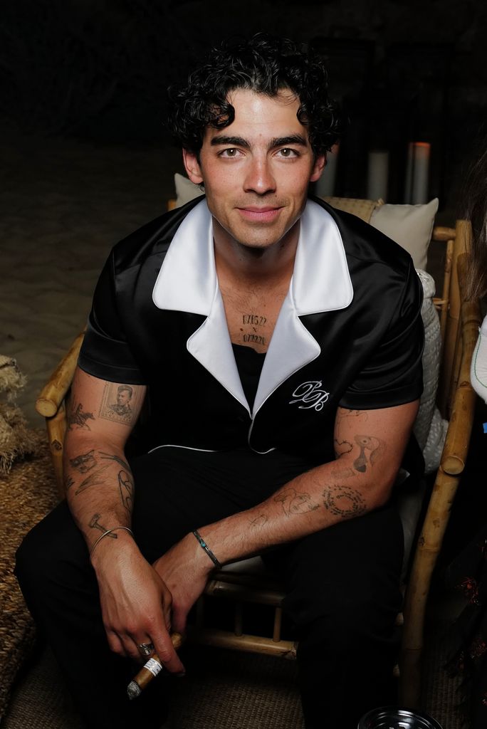 Joe Jonas reveló que la música le sirvió en sus peores momentos