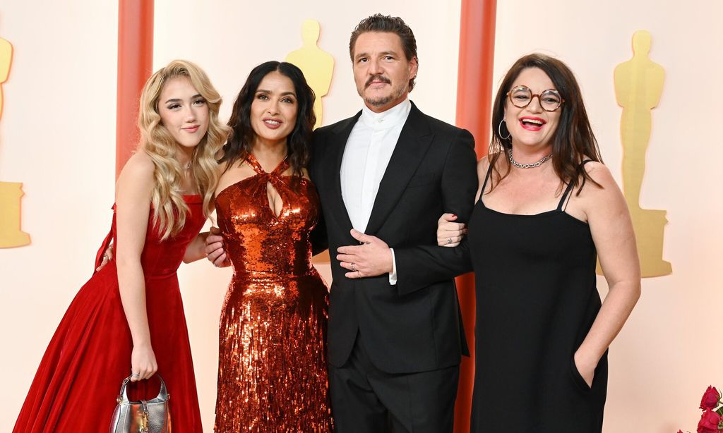 valentina paloma pinault salma hayek pedro pascal y javiera balmaceda