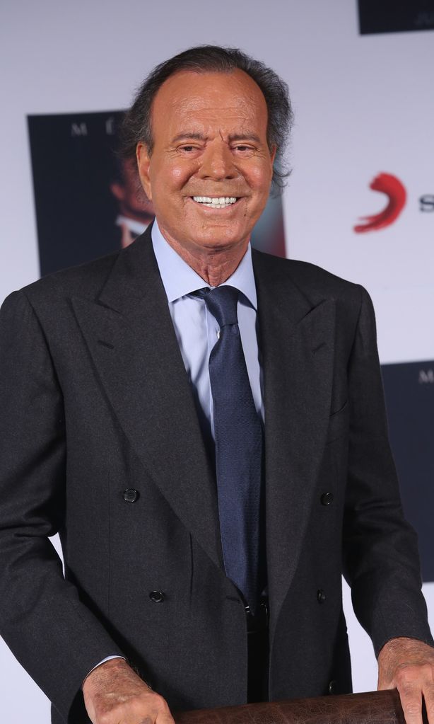 Julio Iglesias \"Mexico\" Album Release Photo Call